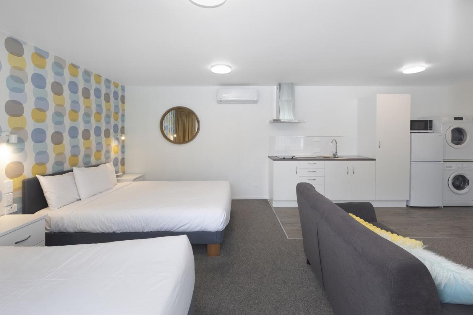 The Adelphi Motel Christchurch Exterior foto