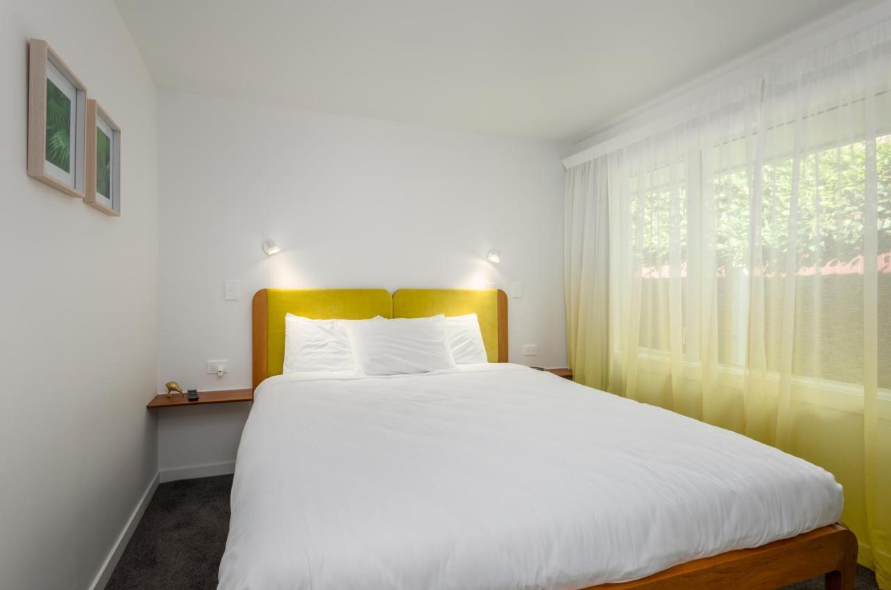 The Adelphi Motel Christchurch Exterior foto